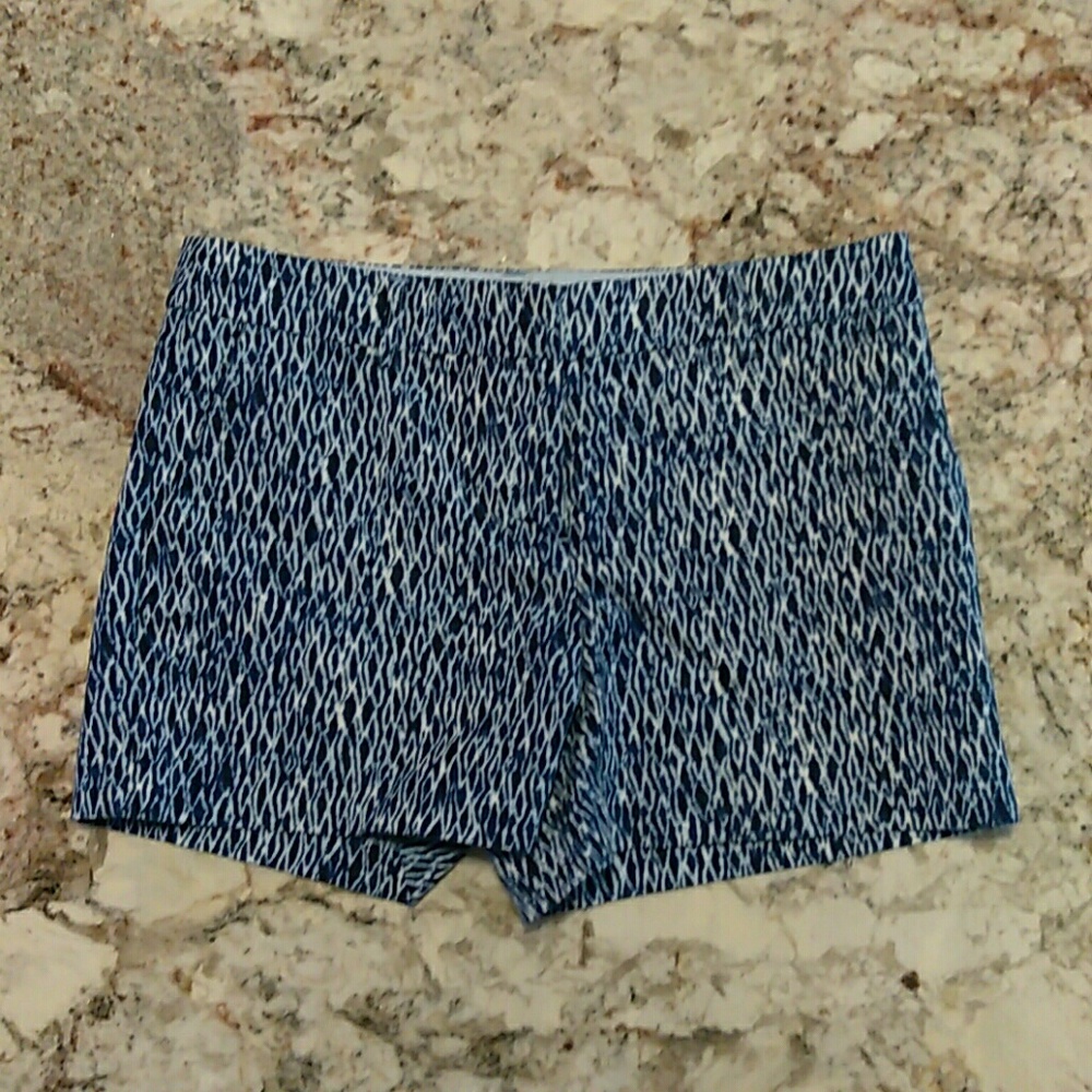 Kenar size 2 blue and white shorts